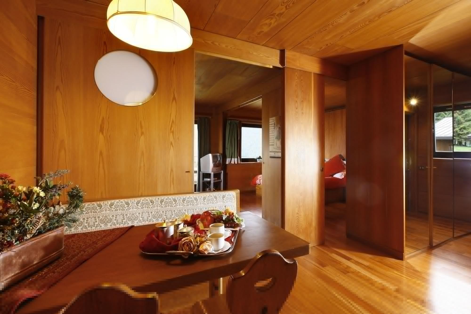Hotel Mirage Cortina dʼAmpezzo Exteriör bild