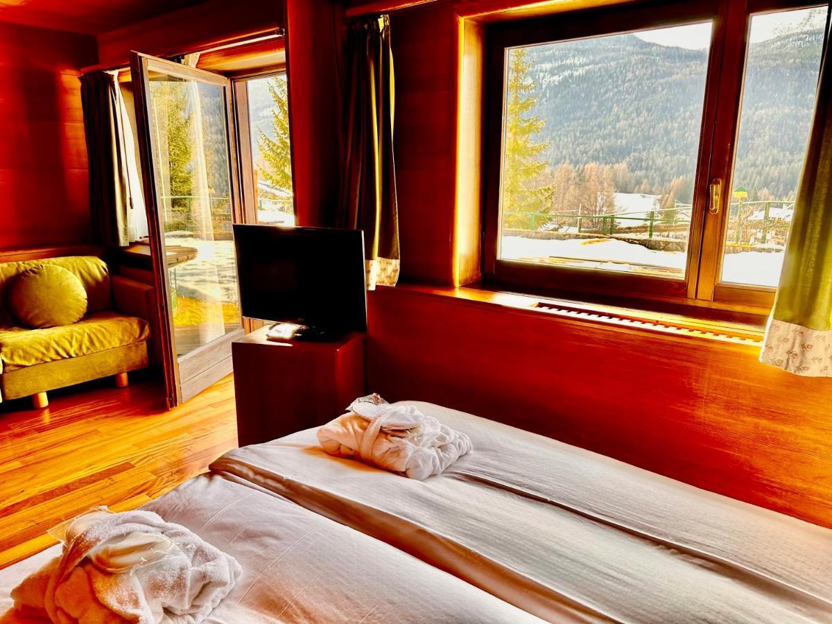 Hotel Mirage Cortina dʼAmpezzo Exteriör bild